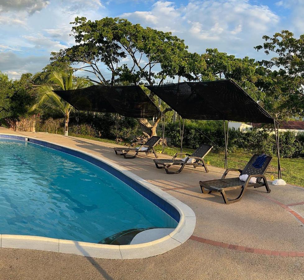 Hacienda Hotel Boutique Campestre Las Palomas Tocaima Exterior photo